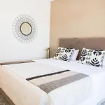 Exclusivo En Flamingos Golf Εστεπόνα
